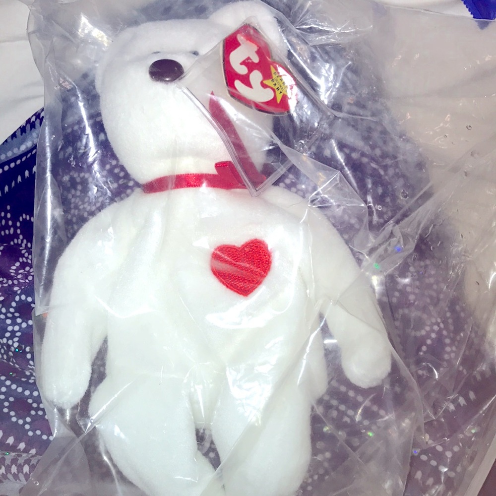TY Beanie Baby VALENTINO Very Rare Characteristics